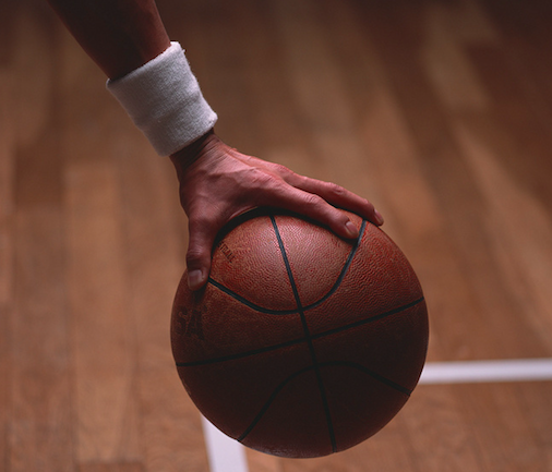 关于西汉姆训练开放日，窗口期篮板制胜引欢呼，全明星赛在即，训练强度明显提升的信息-开云官方平台