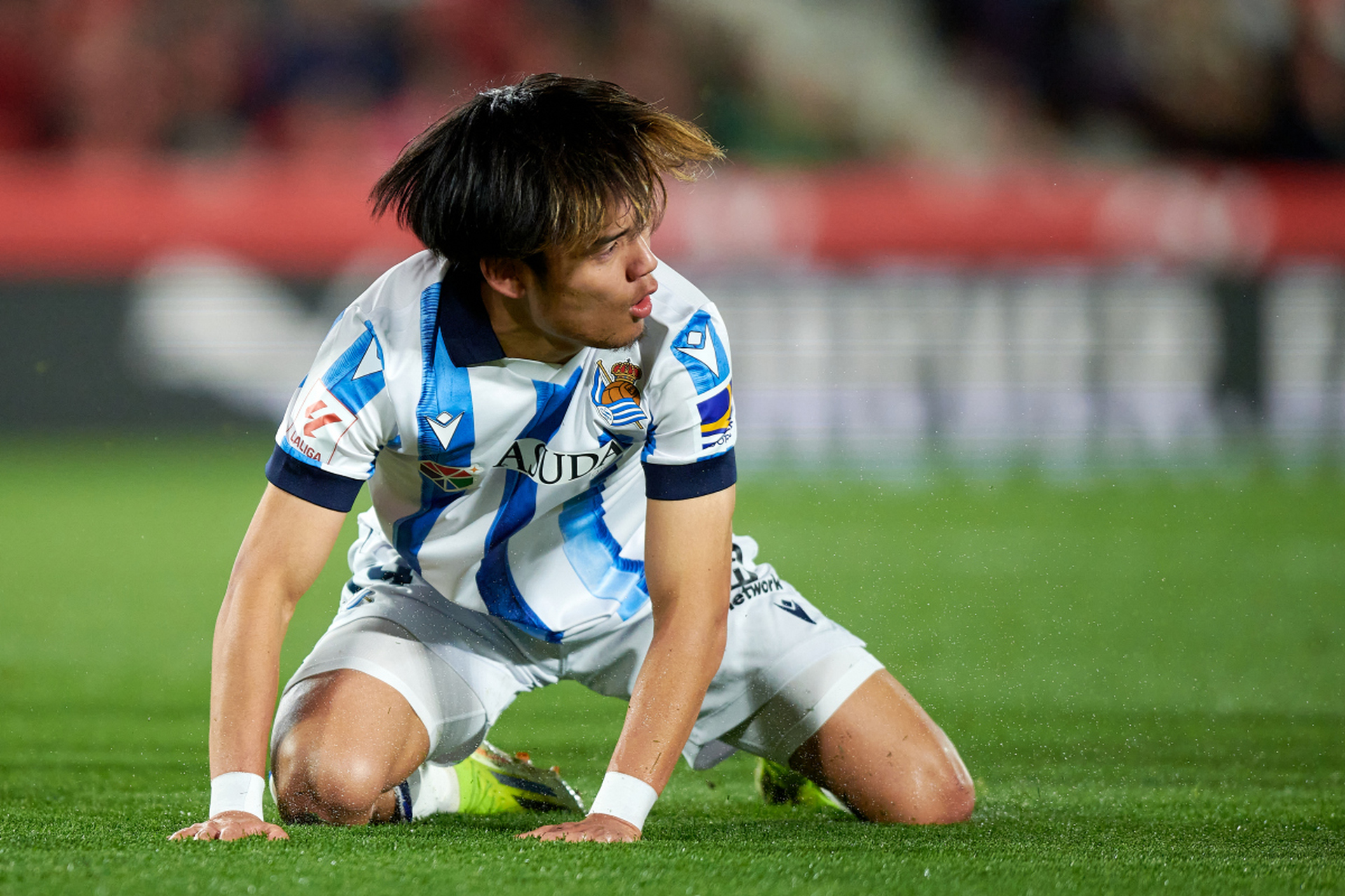 包含比利亚雷亚尔发布备战花絮，关键时刻状态回暖，葡超任务艰巨，球队文化再被提及的词条