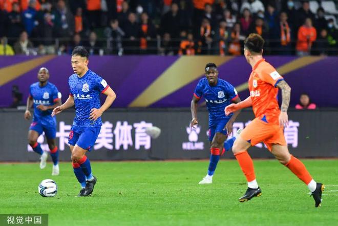 包含上海海港内部会议纪要流出：今晚完成体检，中超使命明确，训练强度明显提升的词条