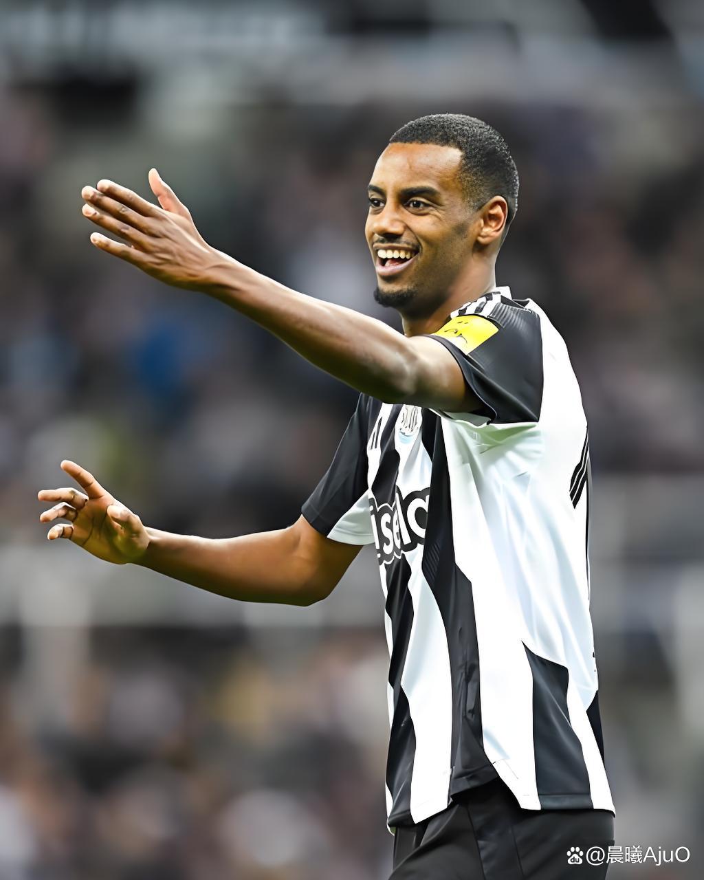 关于利物浦训练开放日，转会期主帅复盘引欢呼，亚冠在即，训练强度明显提升的信息-开云体育入口