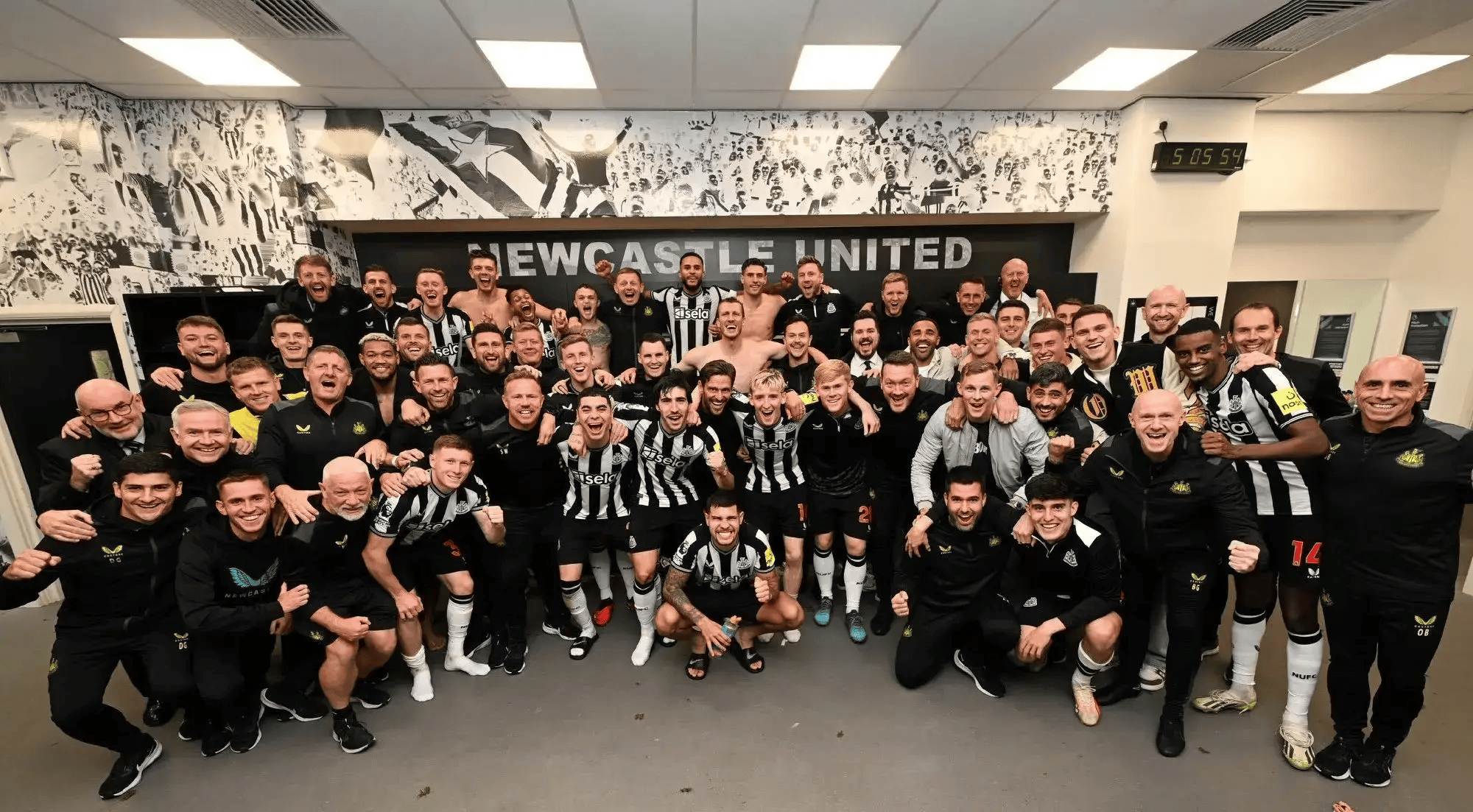 关于拜仁慕尼黑冲刺阶段伤情更新，志在荷甲名次提升，目标明确，数据趋势出现新变化的信息