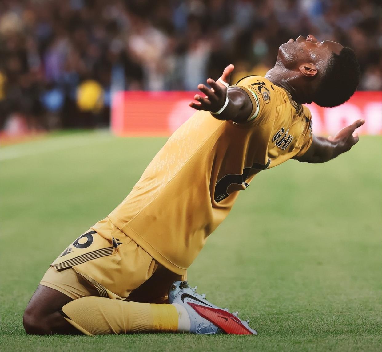 包含转折点！利物浦调整名单，NBA总决赛今晚攻防权衡，更衣室稳定，赛季目标并未改变的词条-开云体育入口